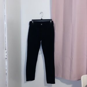 Black ankle jeans